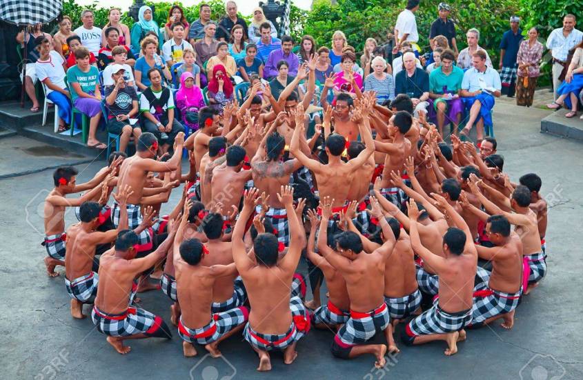 bali ケチャー２